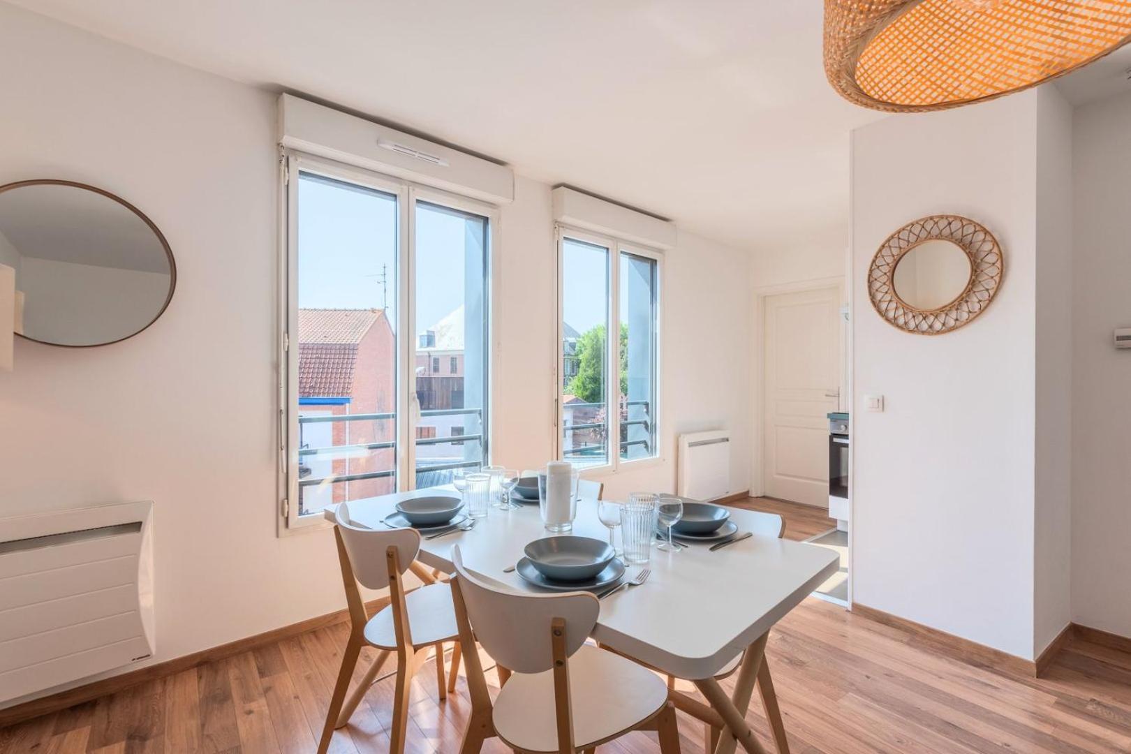 Quiet 1 Bedroom Apartment Parking Old Lille Kültér fotó